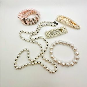 Modern vintage faux pearl jewelry lot